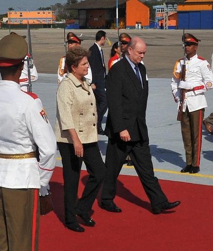 Dilma desembarcou em Cuba neste domingo