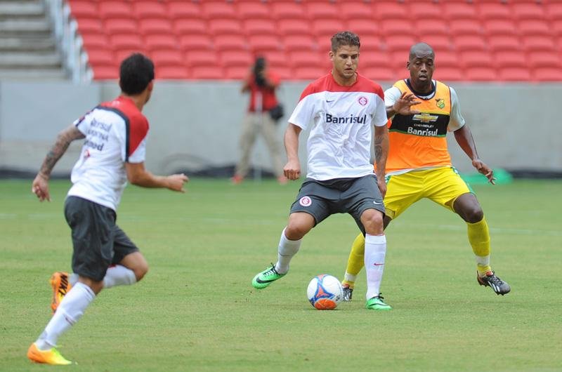 Rafael Moura &eacute; um dos titulares de Abel Braga