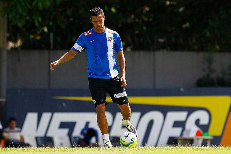 Dami&atilde;o ainda n&atilde;o atuou pelo Santos