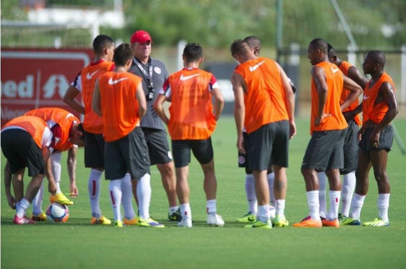Grupo principal do Inter inicia caminhada no Gauch&atilde;o