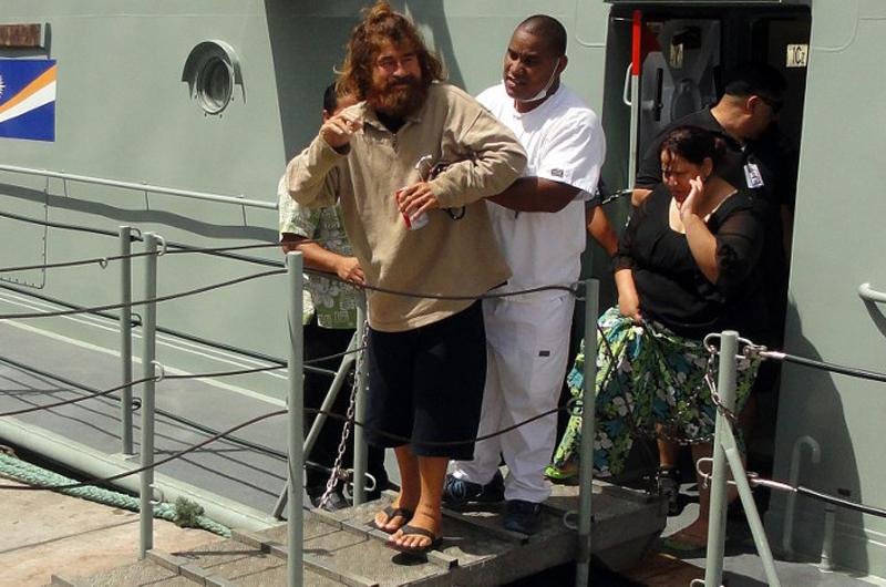 Pescador Jos&eacute; Salvador Alvarenga sobreviveu mais de 13 meses &agrave; deriva no Oceano Pac&iacute;fico