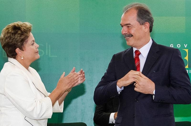 Ministro assumiu cargo ocupado por Gleisi Hoffmann