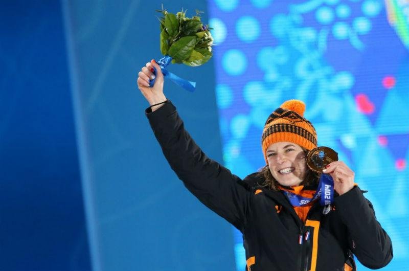 Ireen Wust se tornou a primeira atleta assumidamente gay a receber uma medalha nesta edi&ccedil;&atilde;o