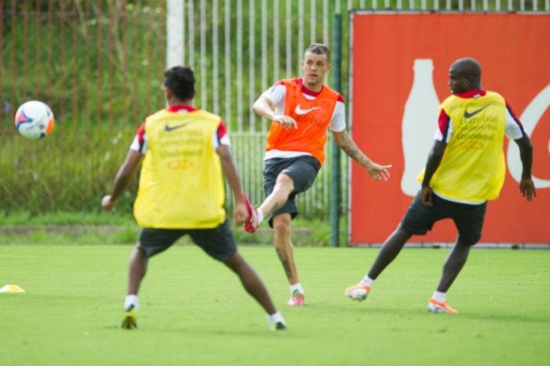 Camisa 10 destaca ansiedade com volta ao Beira-Rio