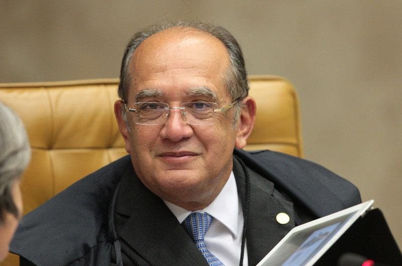Gilmar Mendes toma posse como ministro titular do TSE