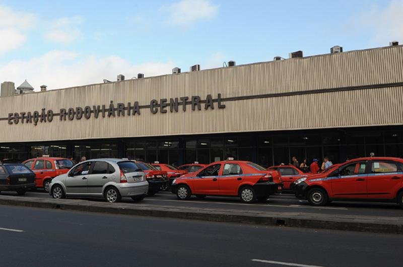 Revitaliza&ccedil;&atilde;o da rodovi&aacute;ria de Porto Alegre ainda sem data