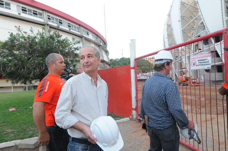 Nova vistoria &agrave;s 14h deste s&aacute;bado deve garantir libera&ccedil;&atilde;o do est&aacute;dio