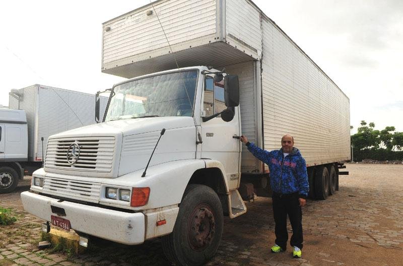 Motoristas reclamam do grande n&uacute;mero de horas trabalhadas sem descanso