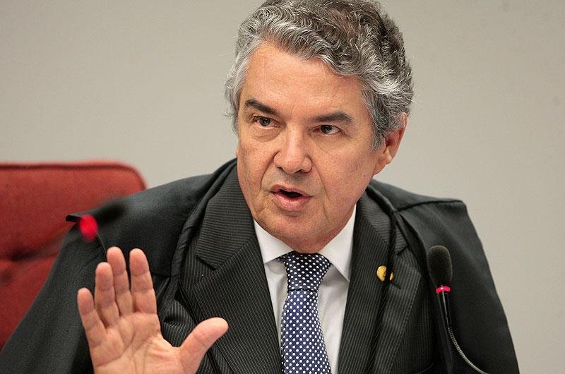 Ministro do STF libera supersal&aacute;rios na C&acirc;mara e Senado