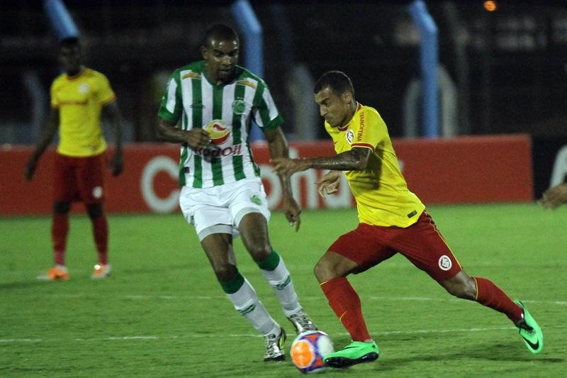 Alan Patrick pode ser um dos &uacute;nicos que atuaram contra o Ju em campo no domingo