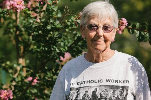 Megan Rice, de 84 anos, burlou seguran&ccedil;a e pichou &aacute;rea destinada a enriquecimento de ur&acirc;nio
