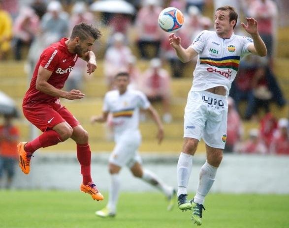 Inter foi derrotado pelo Veran&oacute;polis neste domingo