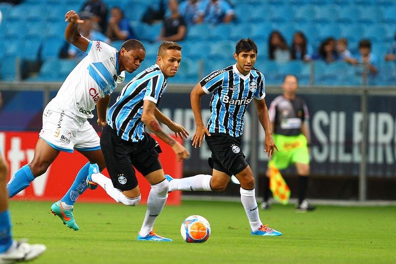 Garoto Luan foi mais uma vez destaque na vit&oacute;ria sobre o Novo Hamburgo