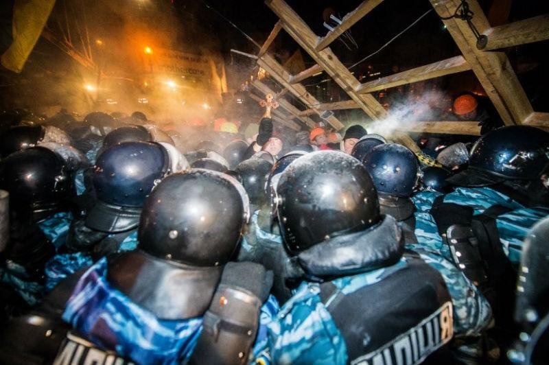 Ucr&acirc;nia dissolveu tropa ligada &agrave; repress&atilde;o