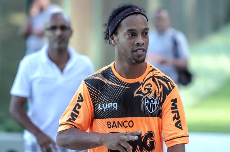 Camarote de Ronaldinho &eacute; embargado em Salvador