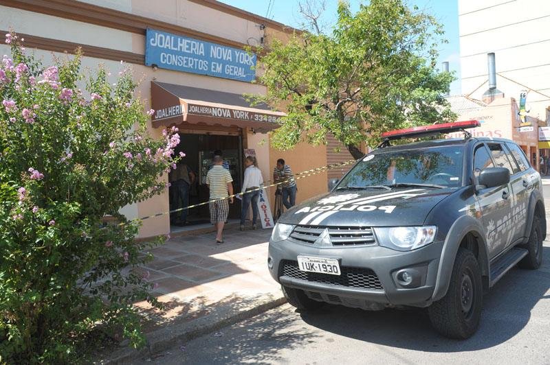 Assaltada joalheria no bairro Navegtantes, em Porto Alegre