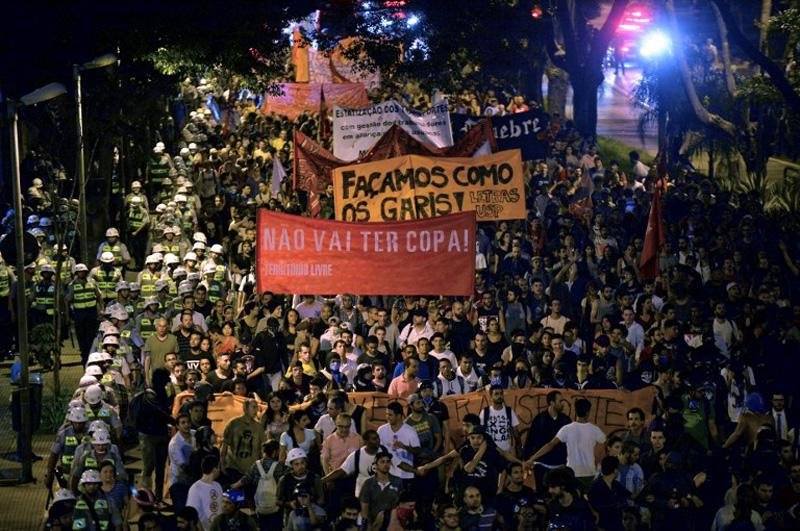 Cerca de 1,5 mil pessoas participaram da manifesta&ccedil;&atilde;o 