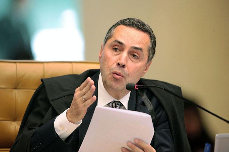 Barroso pede informa&ccedil;&otilde;es ao governo para decidir sobre corre&ccedil;&atilde;o do IR