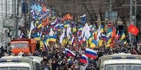Manifestações pró e contra ação no país vizinho tomaram as ruas de Moscou