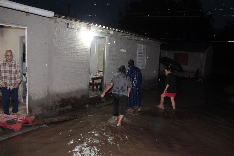 Livramento foi atingida por alagamentos j&aacute; neste domingo