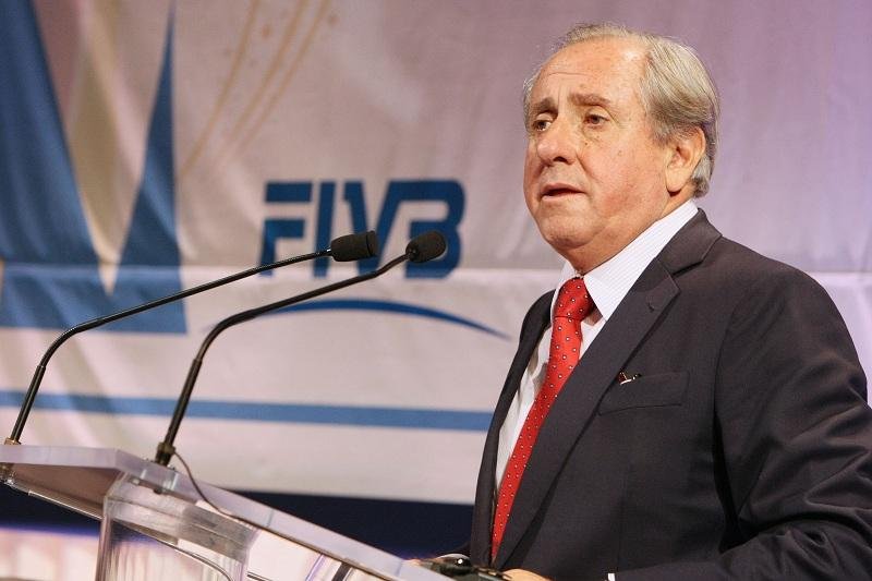 Ary Gra&ccedil;a renunciou ao cargo ap&oacute;s amea&ccedil;a do Banco do Brasil
