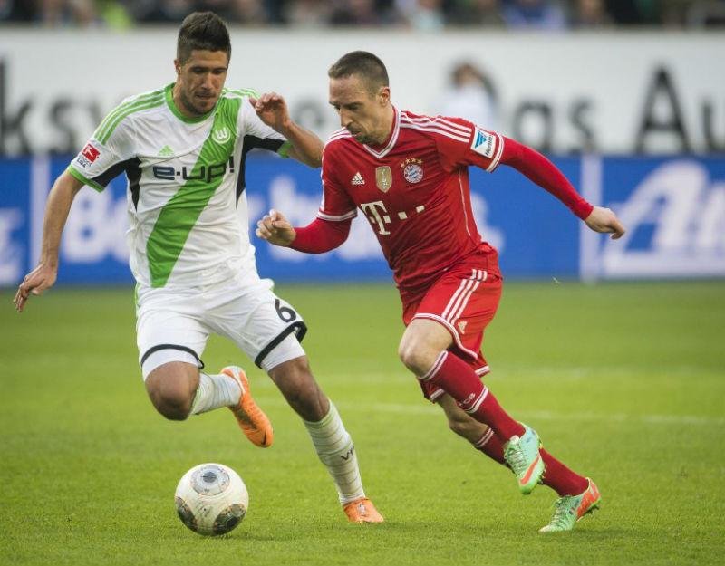 Atacante Rib&eacute;ry defendeu presidente condenado por fraude fiscal