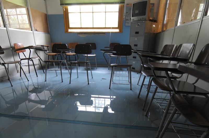 Chuva dos &uacute;ltimos dias comprometeu ainda mais a estrutura da escola