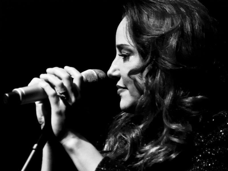 Show tem por base o recente CD da cantora