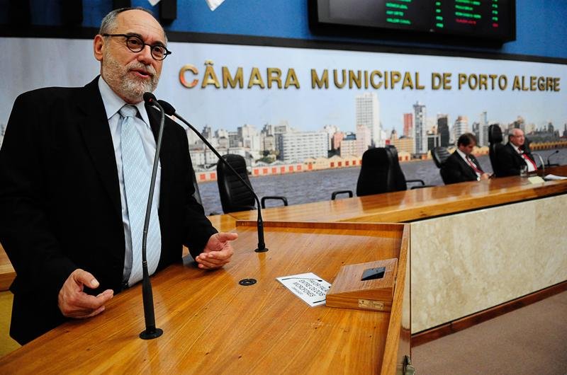 Vereador classifica suposta pr&aacute;tica da EPTC como&acute;irresponsabilidade criminosa`