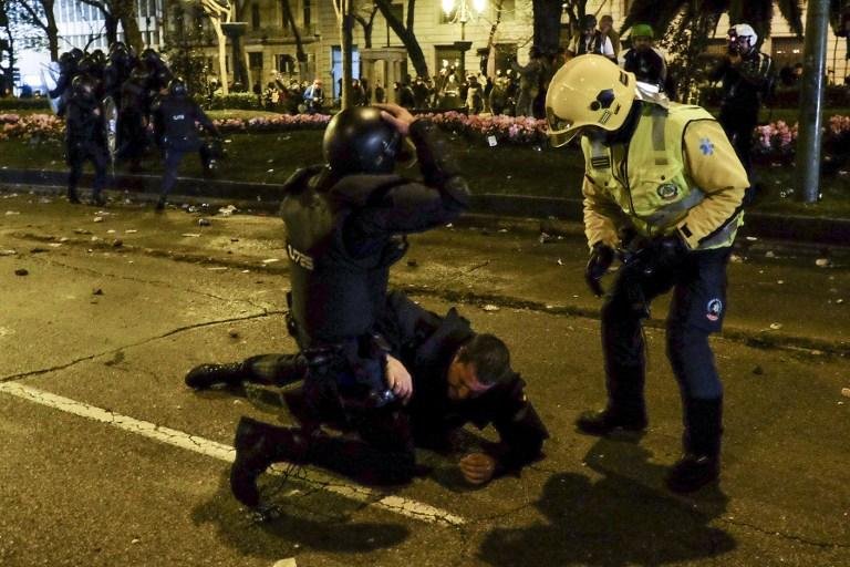 Manifestantes e policiais entraram em confronto
