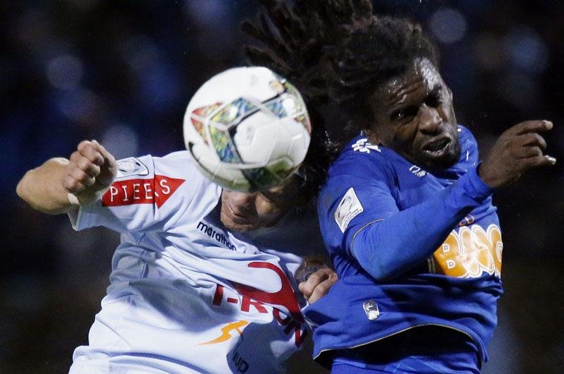 Tinga foi ofendido por parte da torcida do Real Garcilaso durante partida v&aacute;lida pela Libertadores