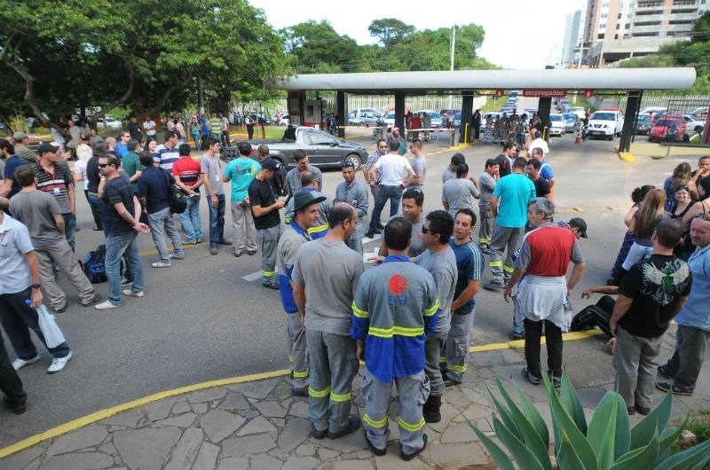 Ser&atilde;o afetados servi&ccedil;os como manuten&ccedil;&atilde;o das subesta&ccedil;&otilde;es, corte e religa&ccedil;&atilde;o de luz e fiscaliza&ccedil;&atilde;o