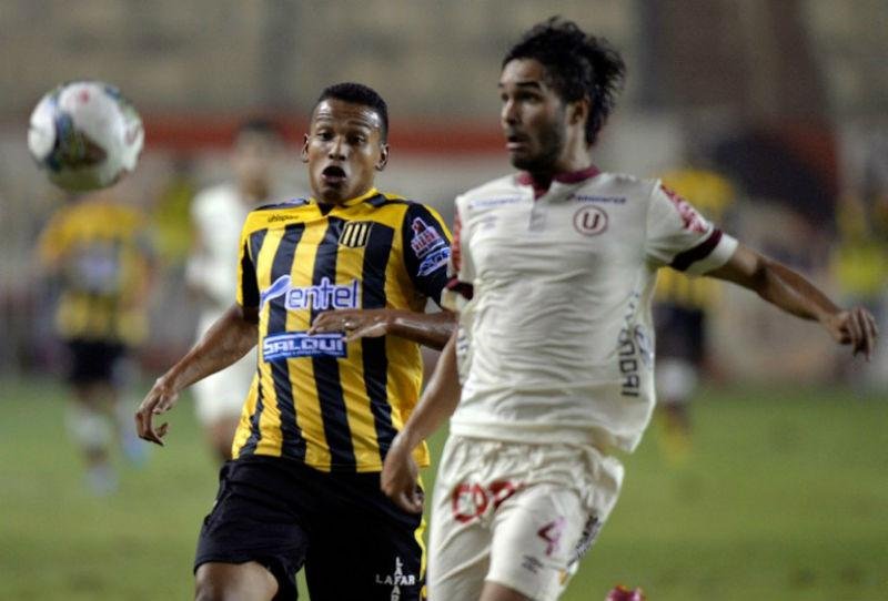 Universit&aacute;rio e The Strongest fizeram um jogo movimentado nessa quinta