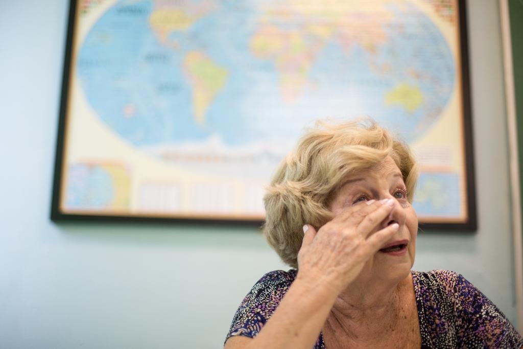 &ldquo;Aparentemente, est&aacute;vamos vivendo uma normalidade, mas n&oacute;s sab&iacute;amos que n&atilde;o era bem assim&rdquo;, descreve a professora de Hist&oacute;ria, Ione Os&oacute;rio, 76 anos