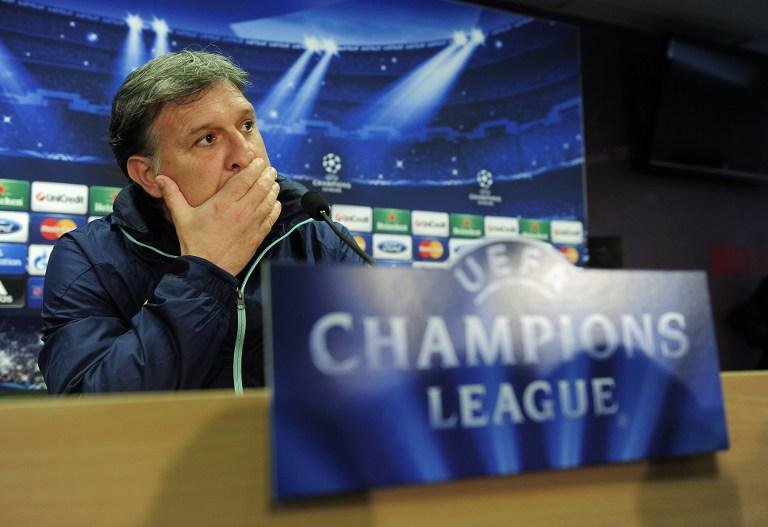 Fifa pro&iacute;be Barcelona de contratar jogadores por um ano