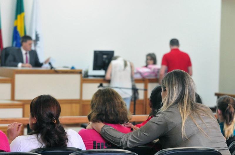 Outras 95 pessoas j&aacute; participaram de audi&ecirc;ncias para o processo criminal