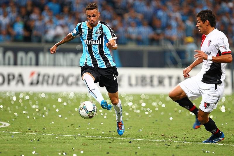 O trabalho dos atletas n&atilde;o sai da cabe&ccedil;a, segundo o Luan