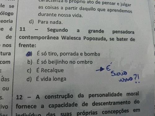 Professor causa pol&ecirc;mica ao citar Valesca Popozuda como &acute;pensadora contempor&acirc;nea`