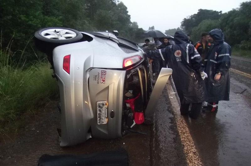 Focus e Palio colidiram frontalmente em Santo Augusto