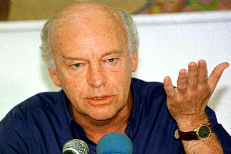 Galeano diz  que n&atilde;o releria seu livro mais conhecido