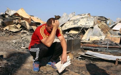 Chile iniciar&aacute; reconstru&ccedil;&atilde;o, ap&oacute;s terremoto no norte e inc&ecirc;ndio em Valpara&iacute;so