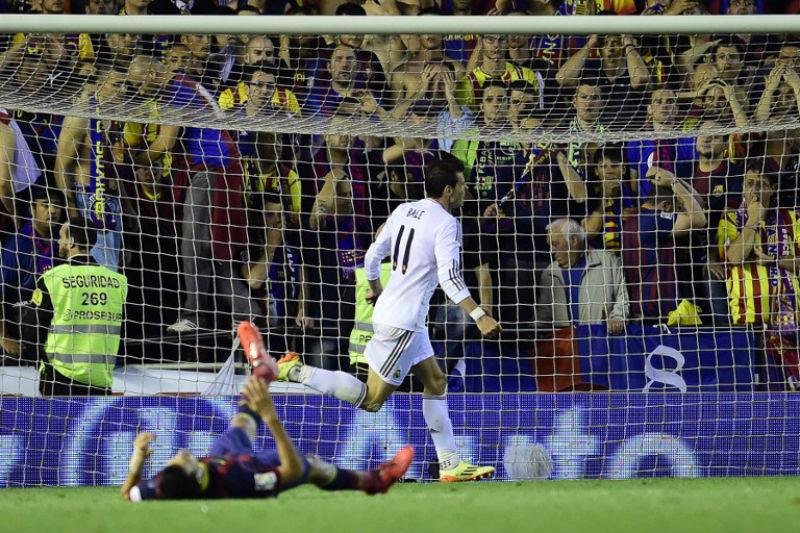 Bale garantiu vit&oacute;ria e t&iacute;tulo ao Real sobre o Barcelona