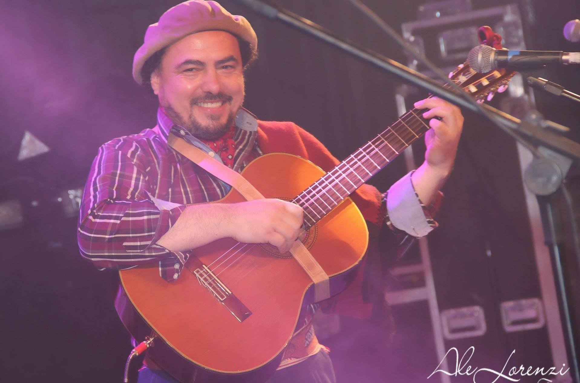 Xiruzinho era m&uacute;sico, natural de Esmeraldo, no interior do Rio Grande do Sul, e iria se apresentar no pr&oacute;ximo dia 30 de abril em Caxias do Sul 