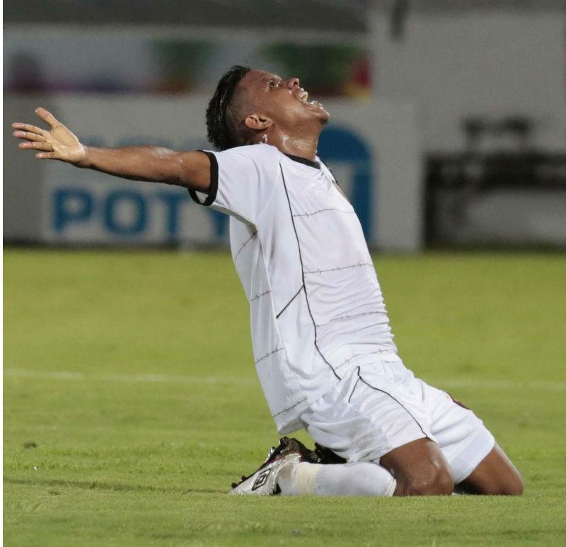 Rithely ser&aacute; substituto de Ar&aacute;nguiz durante a Copa do Mundo