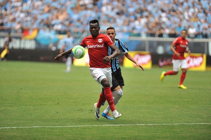 Paul&atilde;o acredita que Botafogo partir&aacute; para cima do Inter