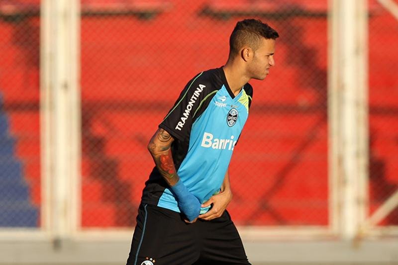 Atacante afirma que tinha receio de cair sobre &aacute;rea lesionada antes de atuar contra o San Lorenzo