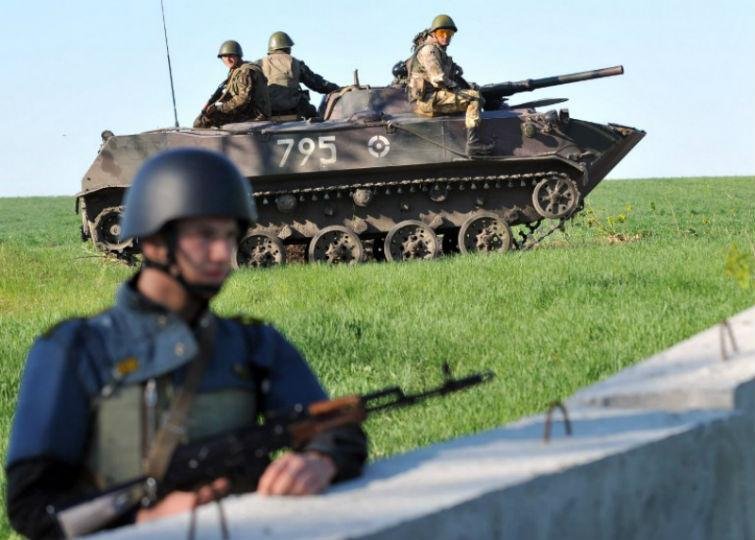 Moscou iniciou manobras na fronteira entre os dois pa&iacute;ses