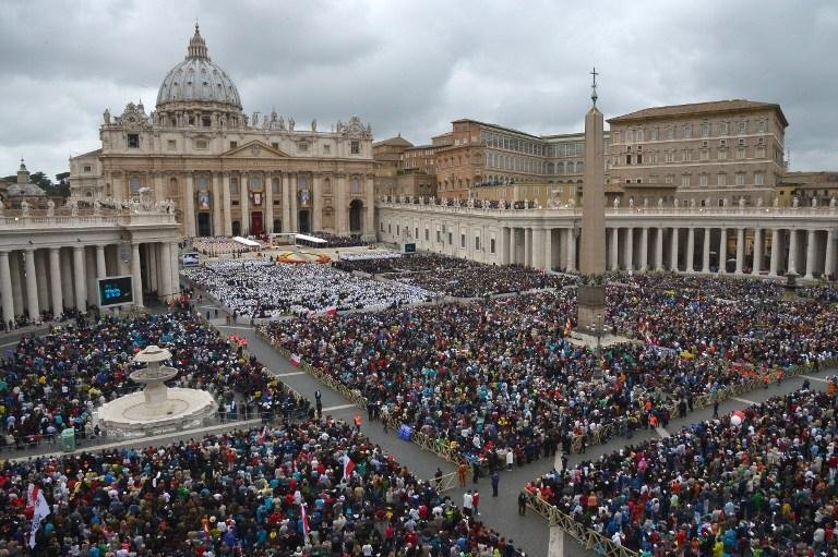 Cerim&ocirc;nia hist&oacute;ria teve participa&ccedil;&atilde;o do Papa em&eacute;rito Bento XVI