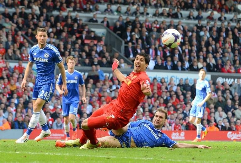 Su&aacute;rez n&atilde;o viu a cor da bola, porque ela n&atilde;o chegava