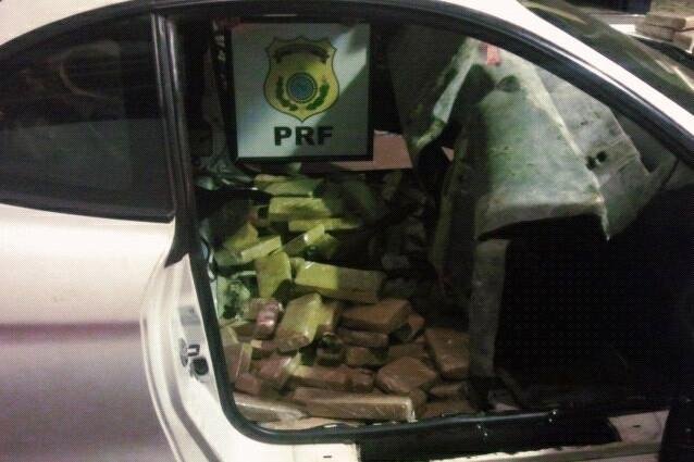 Motorista relatou que casal de argentinos pagou para ser rebocado at&eacute; o Uruguai